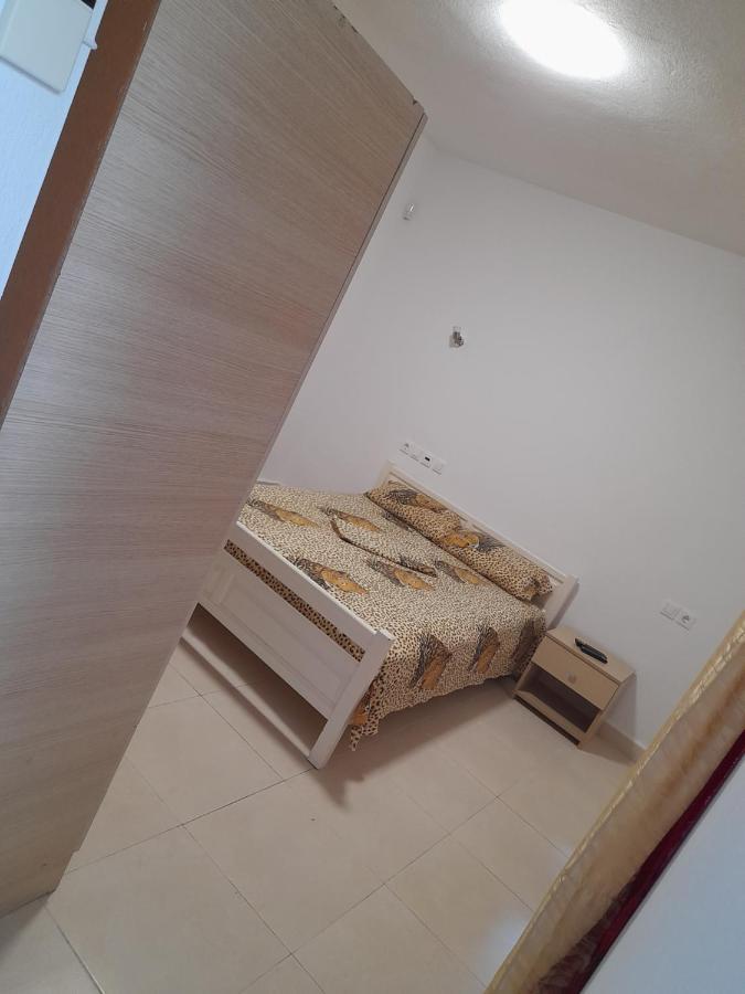 Vila Leopard Aparthotel Stavros  Exterior foto
