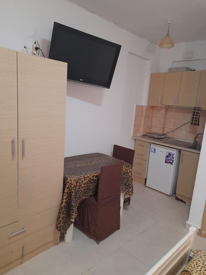 Vila Leopard Aparthotel Stavros  Exterior foto